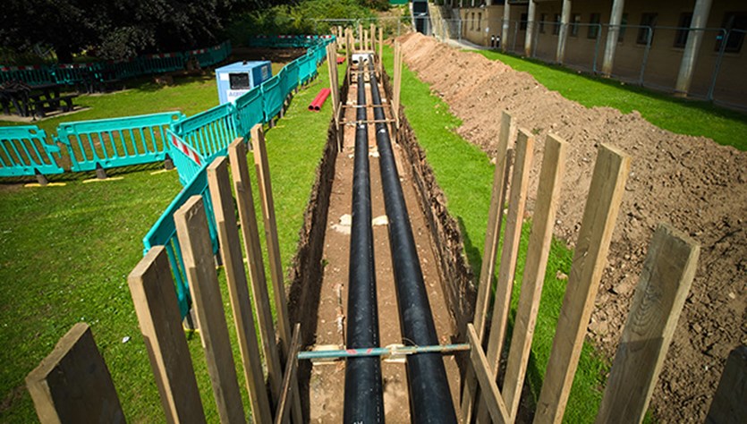 District heating pipe installation